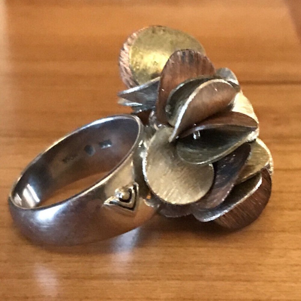 Silpada Sterling Silver Ring - Picture 11 of 12